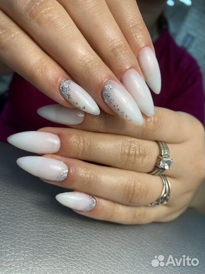 Наращивание ногтей