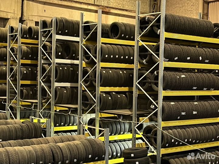 Pirelli P Zero 275/40 R20