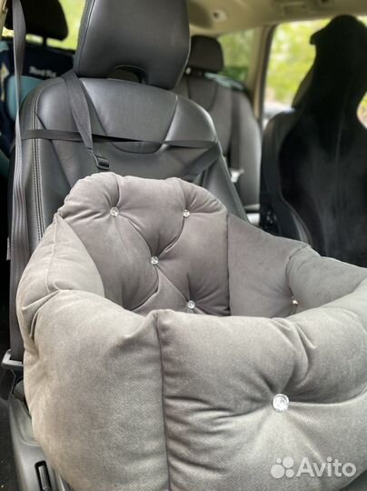 Автокресло для собак кошек и других питомцев