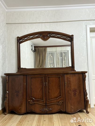 Стенка горка в гостиную бу