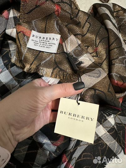 Новый с биркой шарф (палантин) Burberry