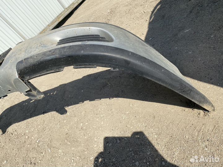 Передний бампер на opel omega b