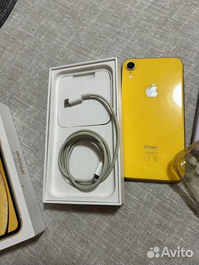 iPhone Xr, 64 ГБ