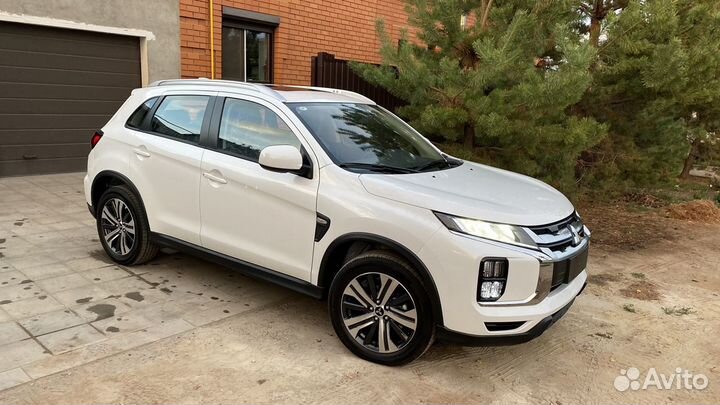 Mitsubishi ASX 2.0 CVT, 2022, 40 км