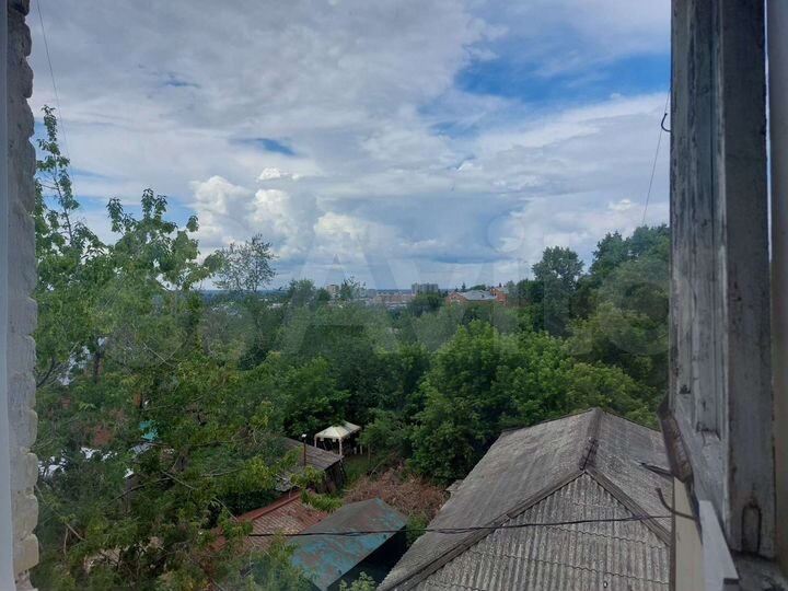 2-к. квартира, 42 м², 4/4 эт.