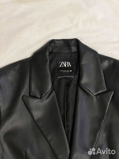 Кожаный пиджак zara