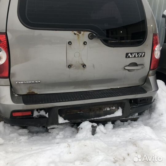 Chevrolet Niva Задняя часть кузова