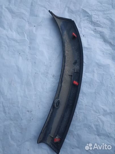 Накладка бампера правая Mitsubishi Outlander 2014