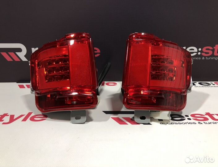 Катафоты Toyota Land Cruiser 200 с 2016 R329