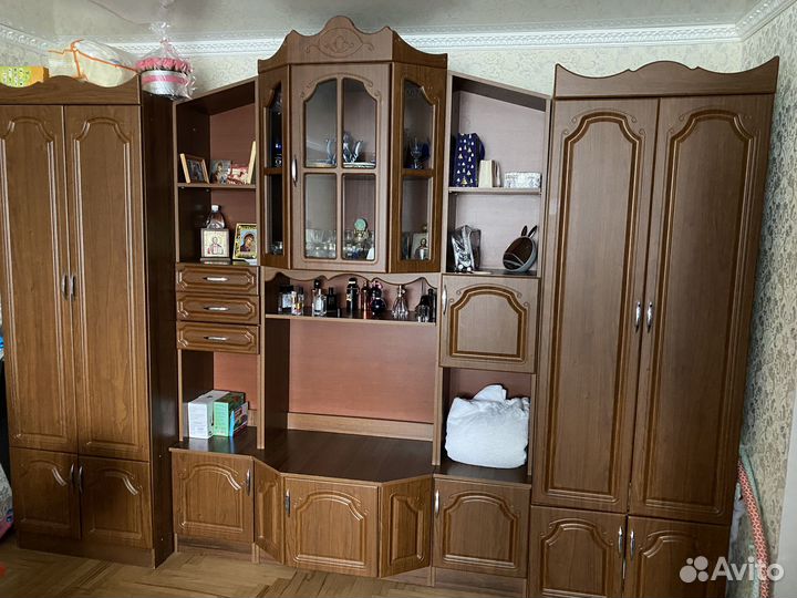 Шкаф сервант бу