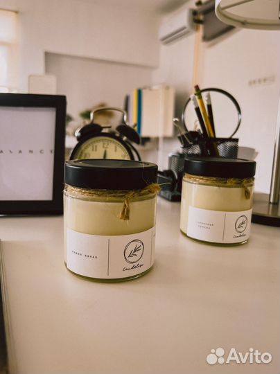 Ароматическая свеча с ароматом мамин какао