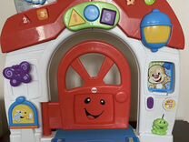 Обучающий столик смейся и учись от fisher price