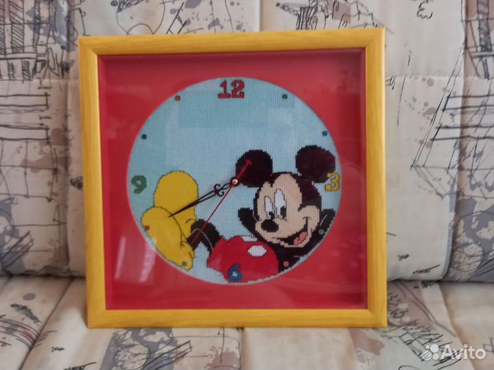 Детские часы вышивка Микки Маус