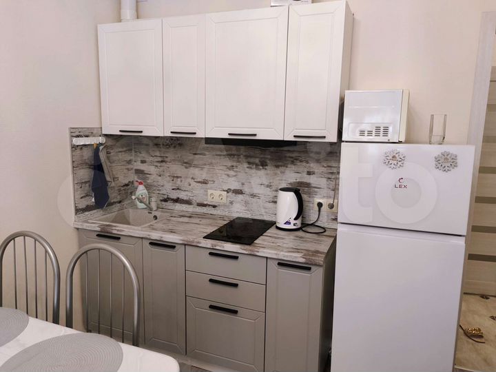 Квартира-студия, 28 м², 20/20 эт.