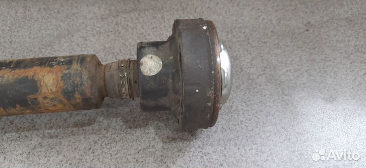 Карданный вал передний 3.2 АКПП VR6 VW Touareg 1