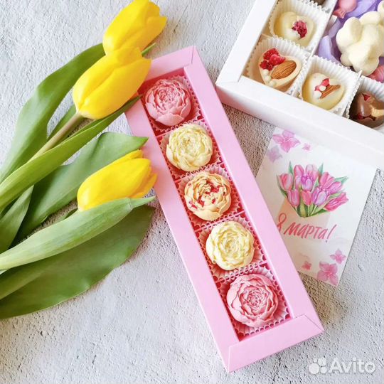 Подарок для девушки, шоколадные подарки