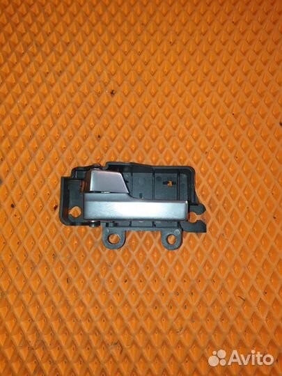 Ручка двери передней внутренняя левая Ford Focus