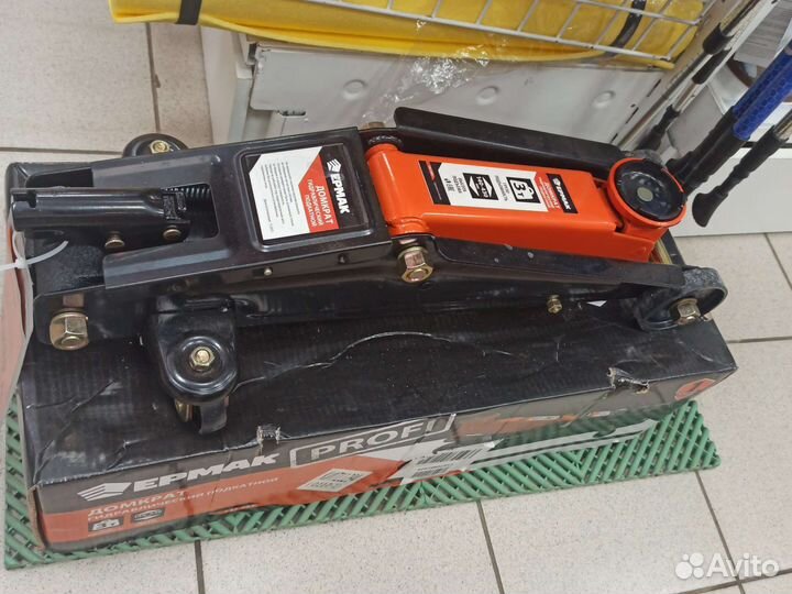 Домкрат гидравлический