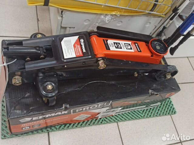 Домкрат гидравлический