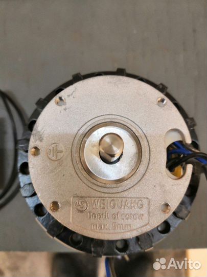 Злектродвигатель