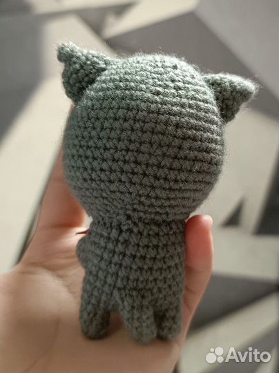 Вязаные игрушки ручной работы котик
