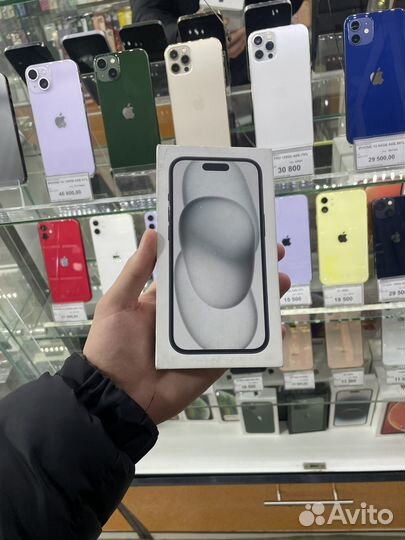 iPhone 15, 128 ГБ