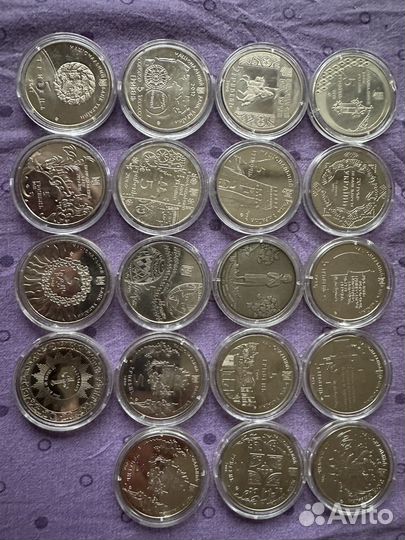 Монеты 100 штук