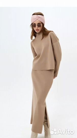 Повязка на голову вязаная