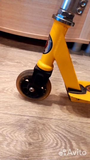 Трюковой самокат