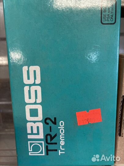 Гитарная педаль тремоло Boss TR-2