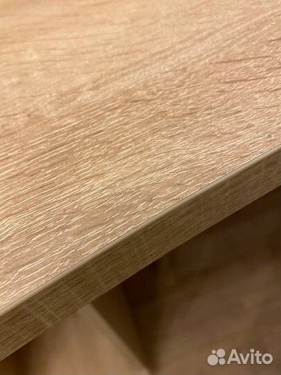 Стол компьютерный / письменный