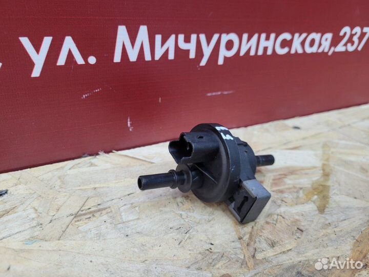 Электромагнитный клапан Renault Logan