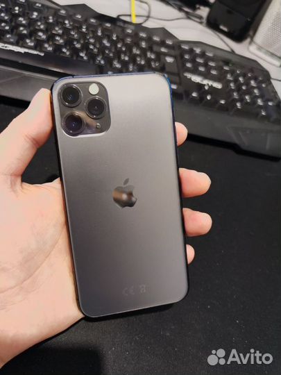 iPhone 11 Pro, 256 ГБ