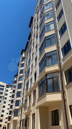 3-к. квартира, 93,2 м², 8/10 эт.