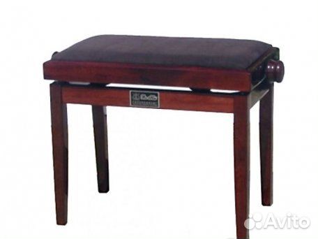 Банкетка для пианино