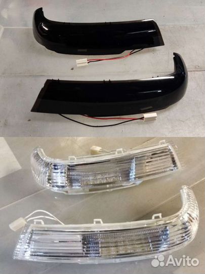 Повторитель поворота в зеркало VW Туарег 2002-2006