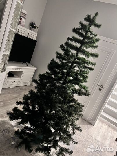 Елка искусственная 210