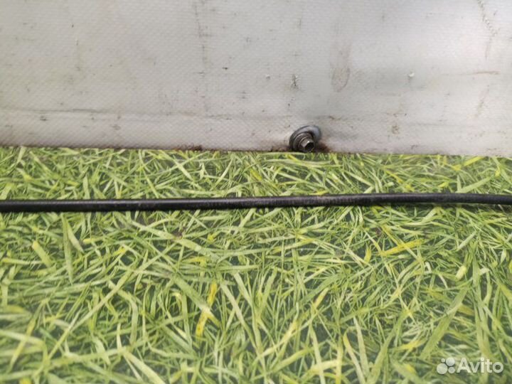 Трос капота Volkswagen Polo седан 1.6 CFN 2013