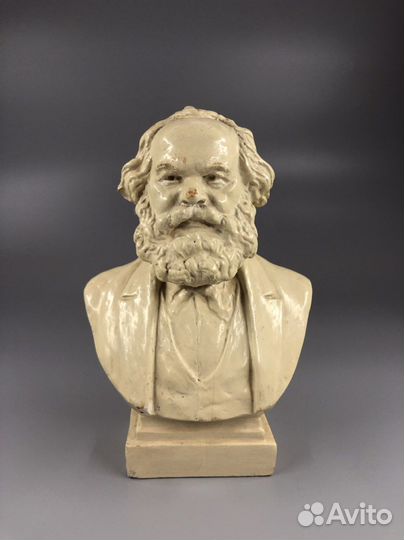 Бюст Карл Маркс