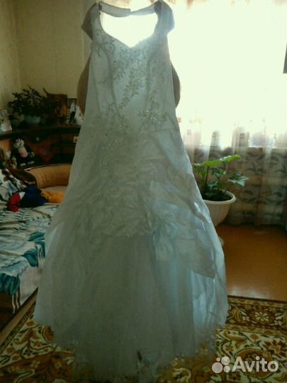 Продам свадебное платье