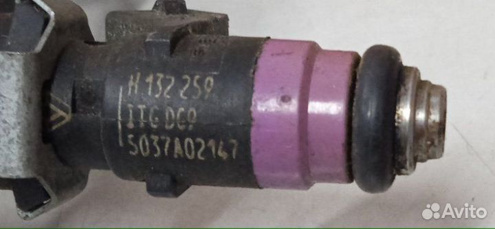 Топливная рампа Renault Megane 2 2002-2006