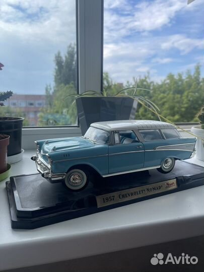 Модель 1:18 Road Signature Chevrolet Nomad 1957