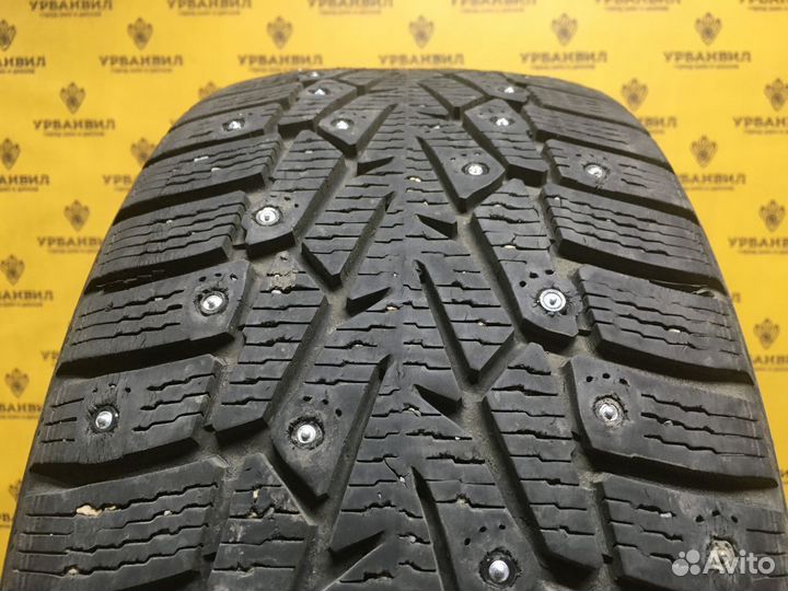 Nokian Tyres Hakkapeliitta 7 215/50 R17 95T