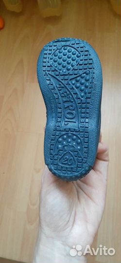 Сандали для мальчика новые