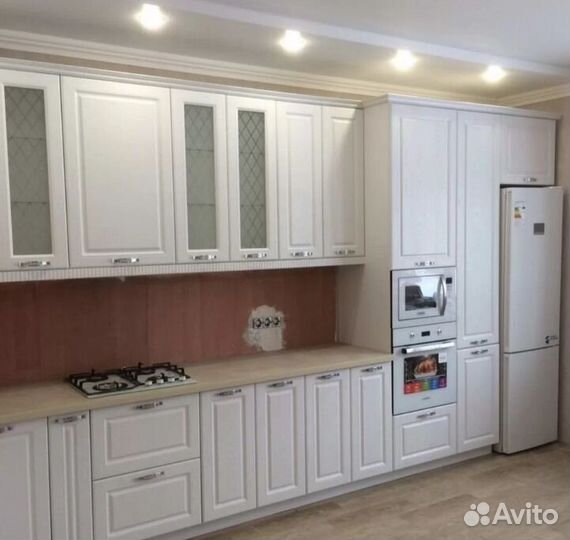 Кухонный гарнитур с бесплатным монтажом