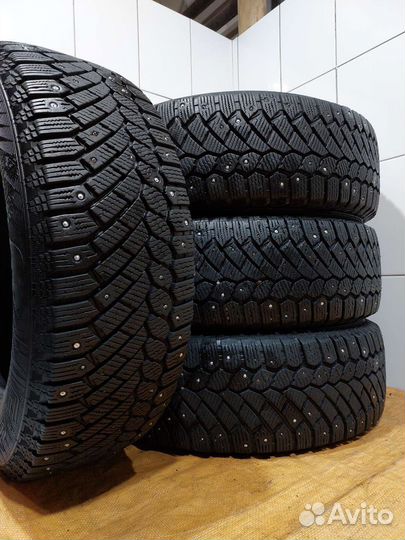 Gislaved Nord Frost 200 SUV 215/65 R16 102T