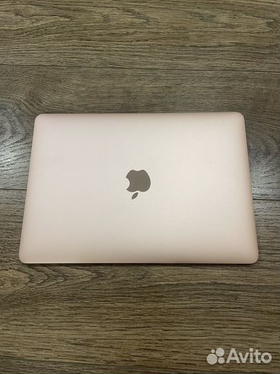 Apple MacBook Pro 12