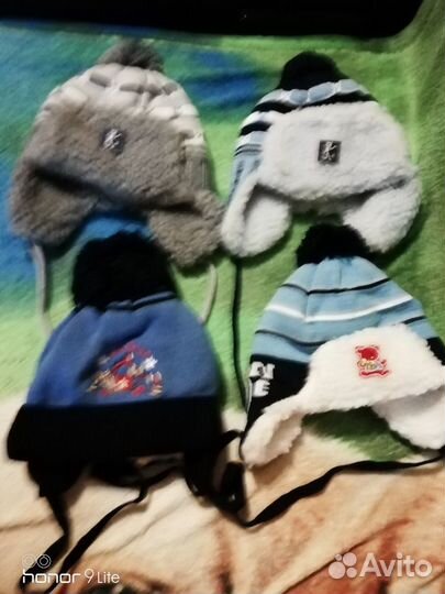 Шапки детские новые