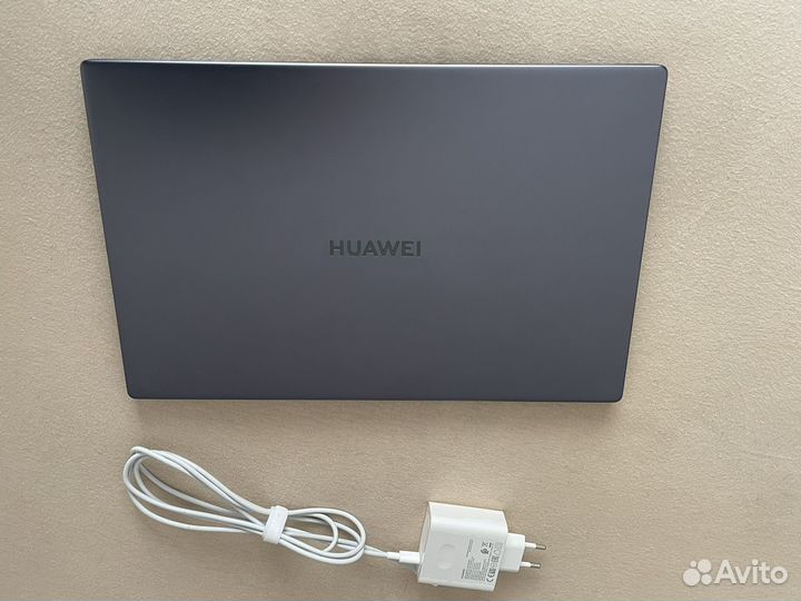 Ноутбук huawei