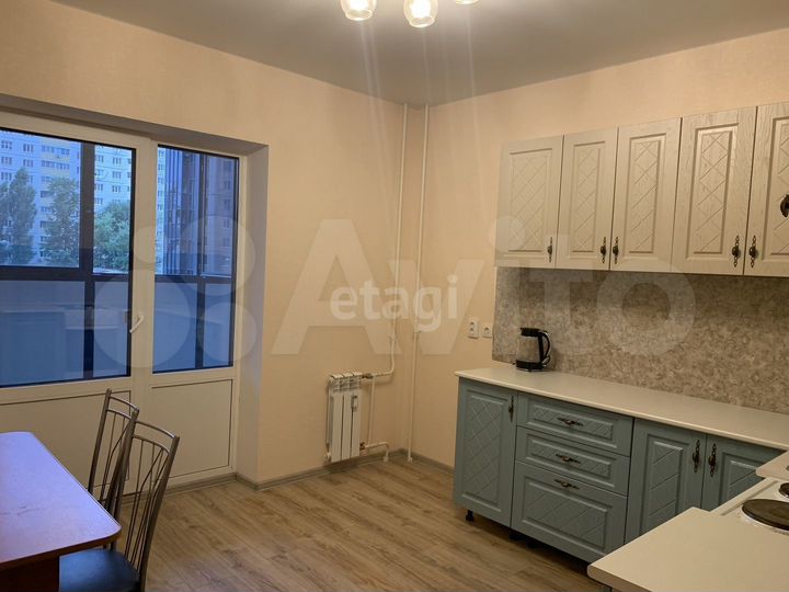 2-к. квартира, 60,2 м², 3/17 эт.